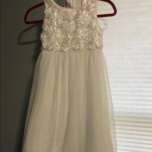Girls flower girl dress